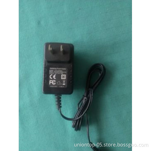 24V/0.5A power adapter, 100-240V input voltage